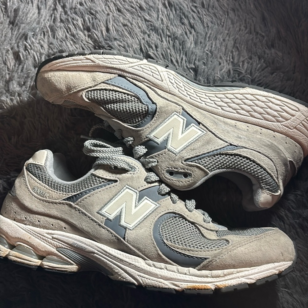 2002r new balance